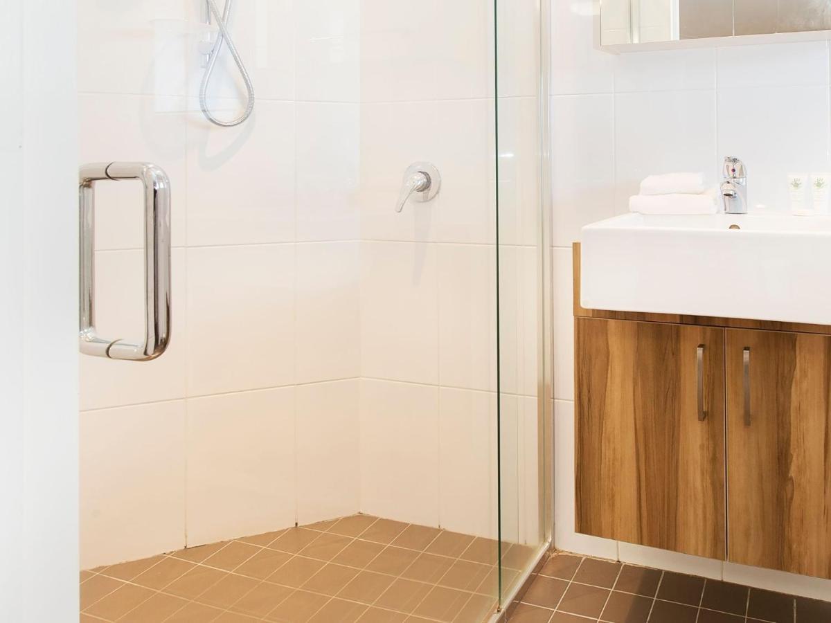Northview 2 - Modern 2Br Townhouse L Lake View L Central Location L Spa Bath L Wifi Джиндабайн Екстериор снимка
